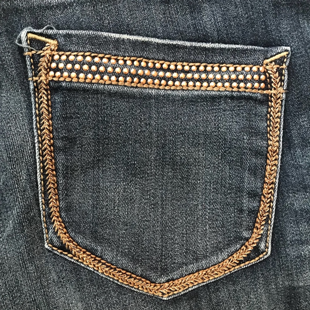 Express Jeans - Picture 2 of 6